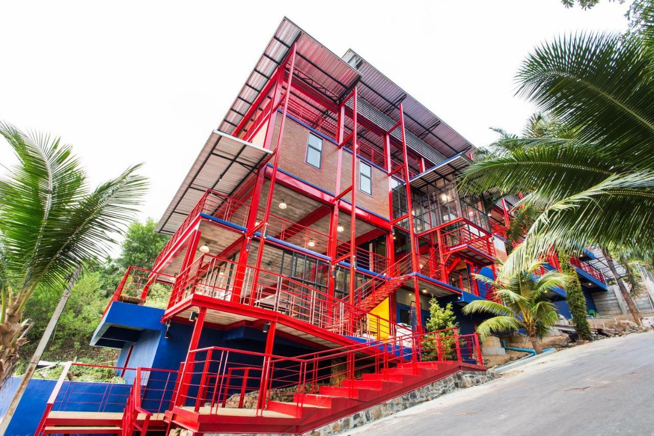 Khunsuek Muaythai Hostel Ao Nang Exterior photo